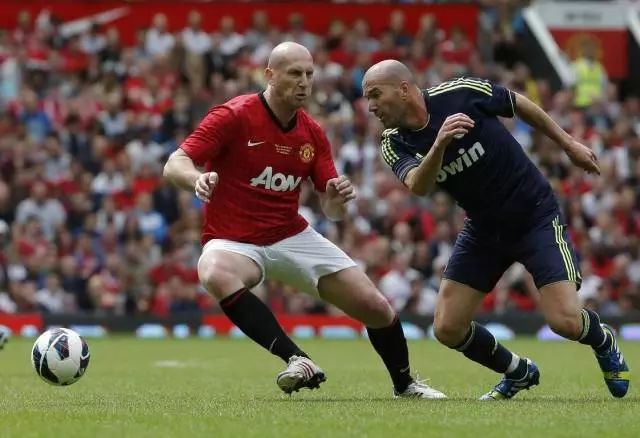  曼联租借小将破门，绝杀水晶宫取关键三分  