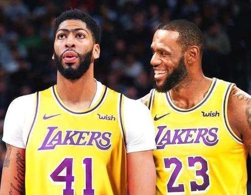  湖人险胜凯尔特人，詹姆斯三双制胜  