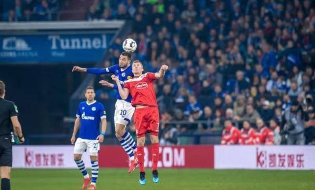  马赛主场憾平强敌错失登顶良机引热议  