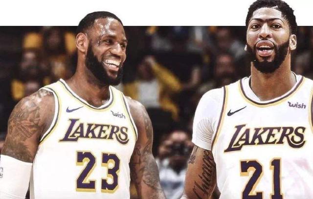  詹姆斯轰下三双助湖人逆转战胜掘金